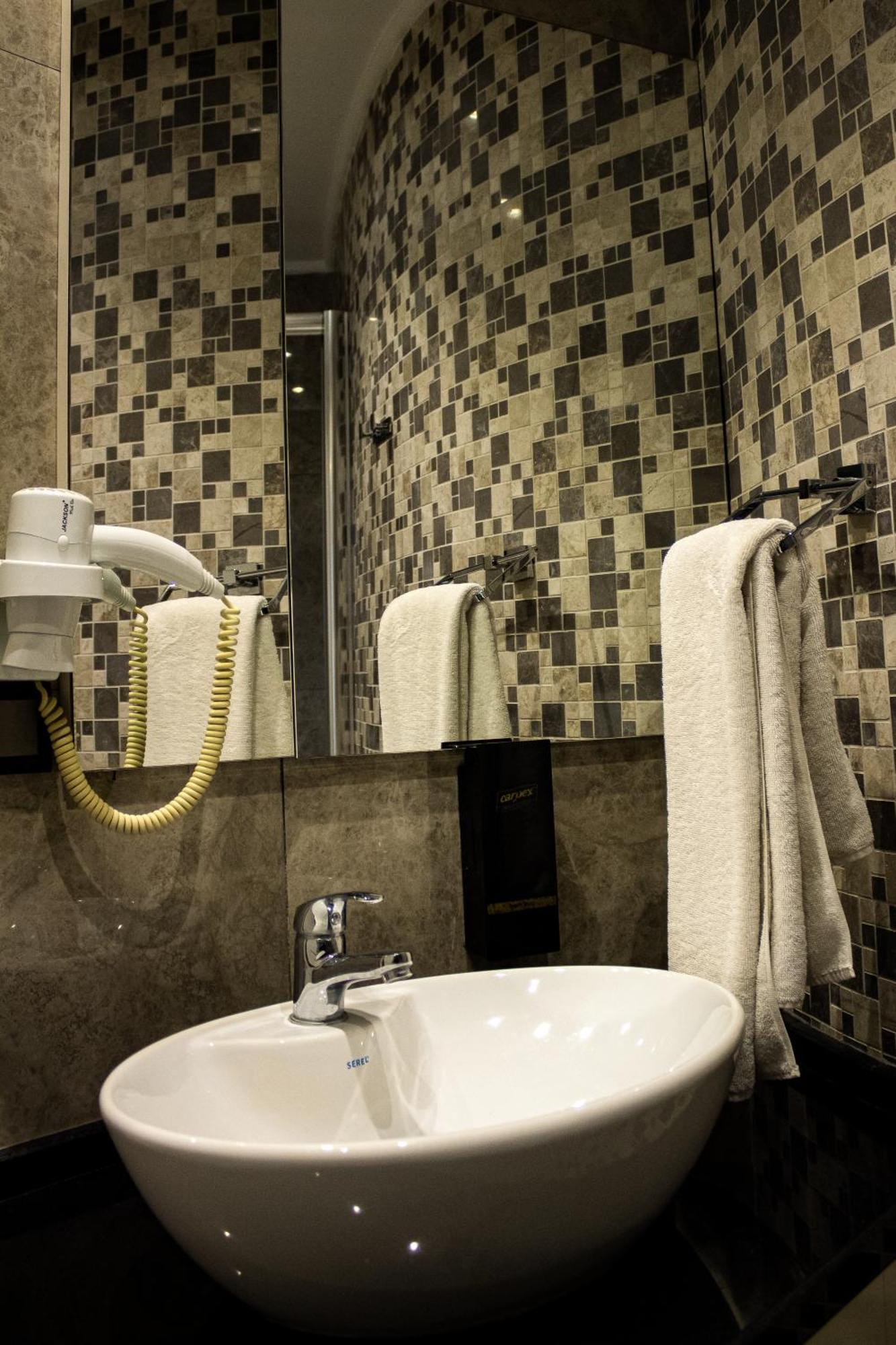Bmk Suites Apartments 안탈리아 외부 사진