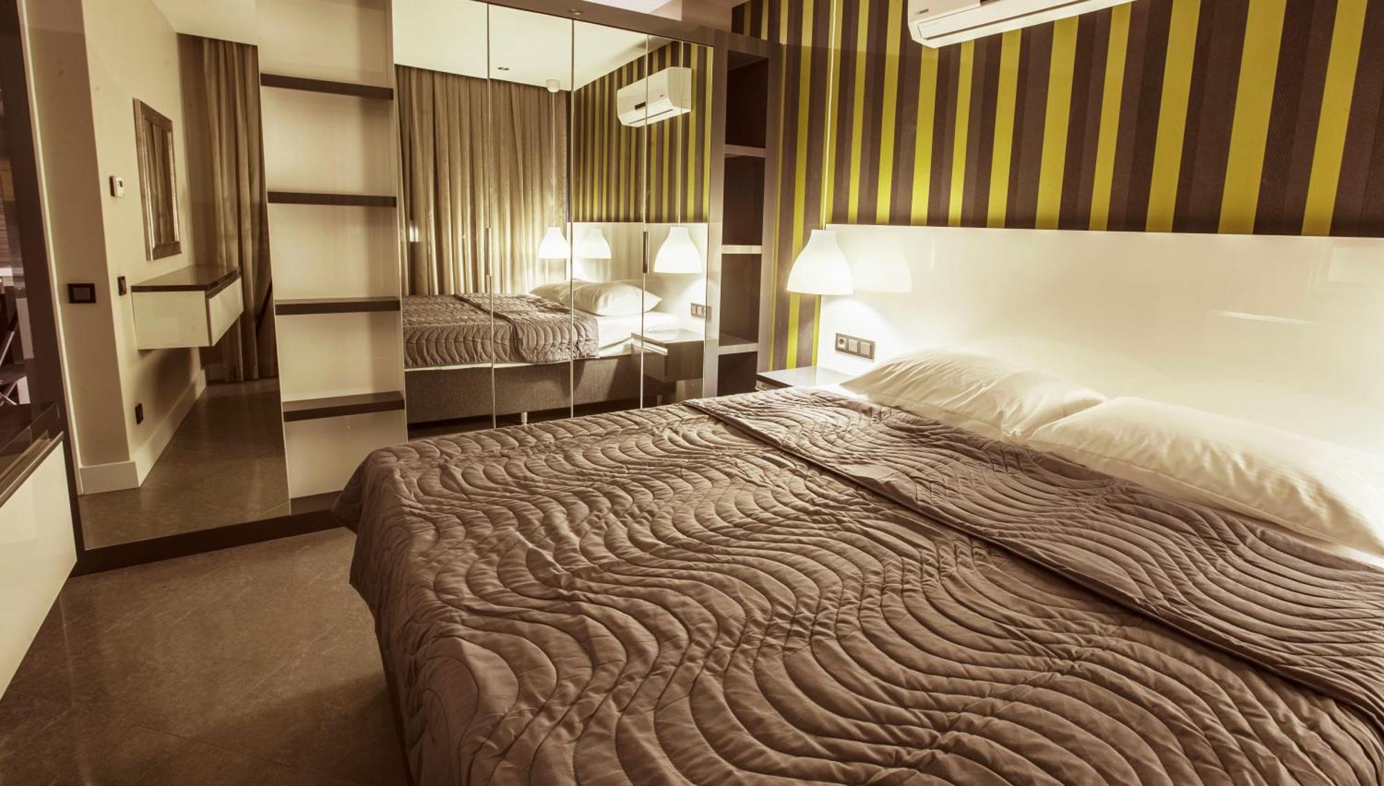 Bmk Suites Apartments 안탈리아 외부 사진